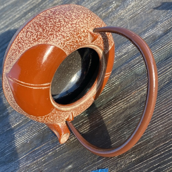 Cast Ironware Nanbu Tekki Japanese Tea kettle: Handmade one leaf / hearts EUC - Picture 8 of 12